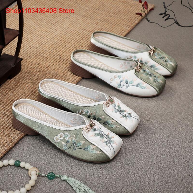 Ethnic Fashion Style - Nuove pantofole ricamate per la casa,