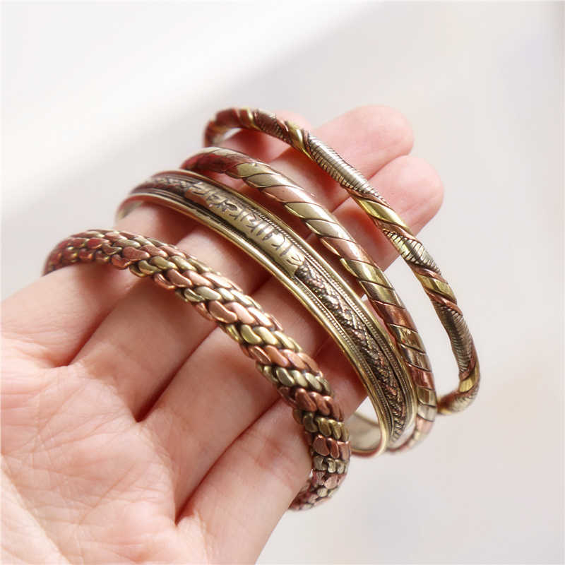 Ethnic Fashion Com - Gioielli Indiani: Bracciali Aperti Sottili in